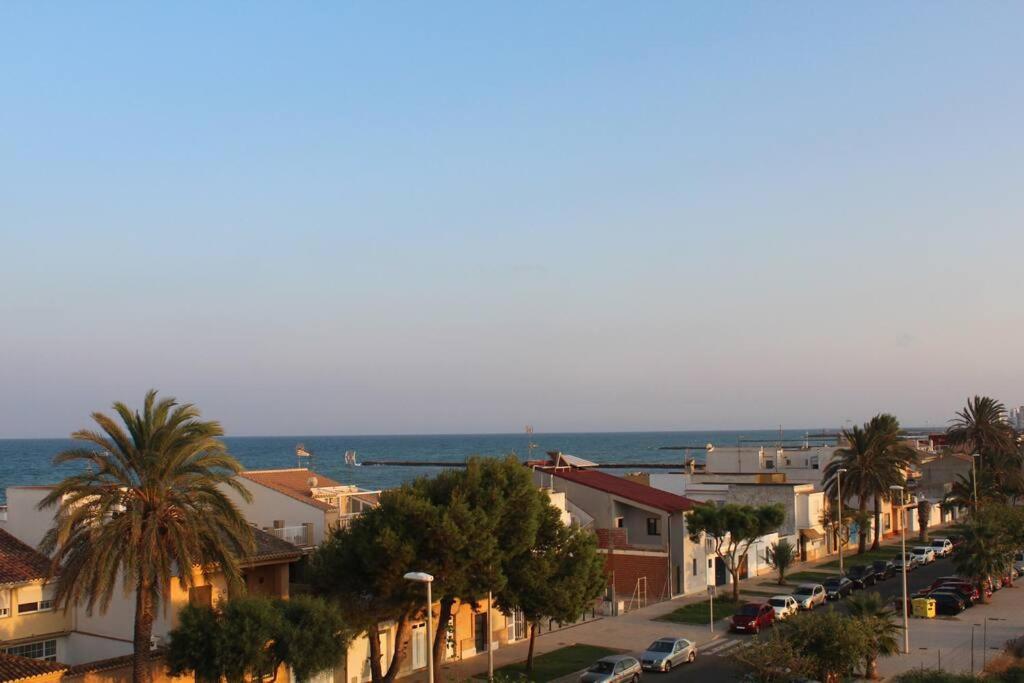 Confortable Beach Appartment With Views To The Sea بوسول المظهر الخارجي الصورة